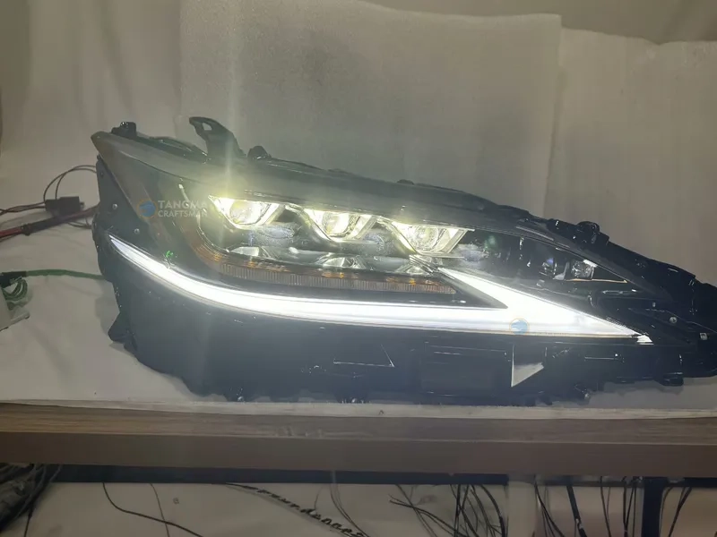 2018+ Lexus ES Headlight Assembly LED Matrix