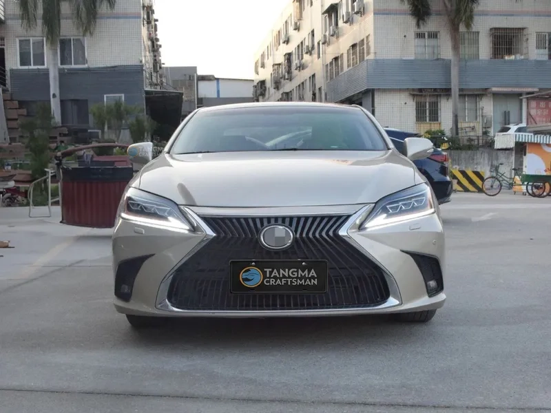 2006+ Lexus ES Headlight Assembly LED Triple-Beam