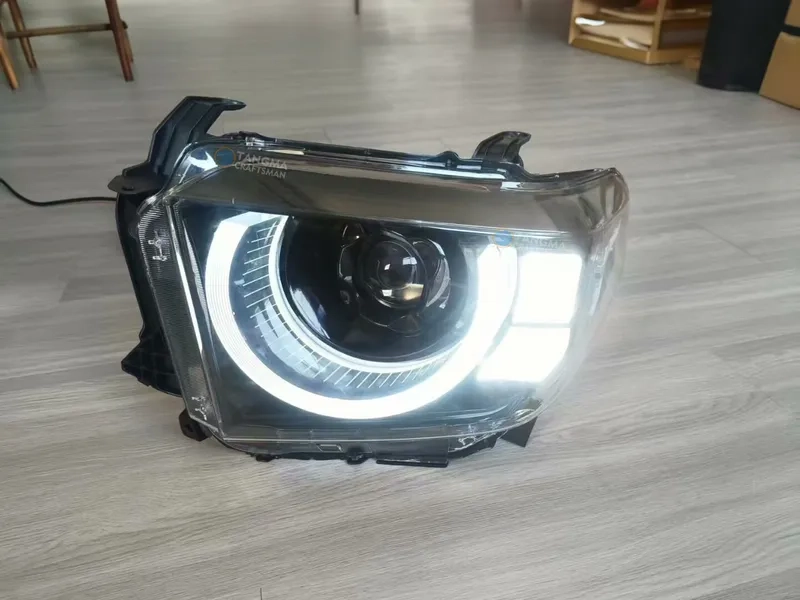 2014+ Toyota Tundra LED Headlights Defender Style DRL
