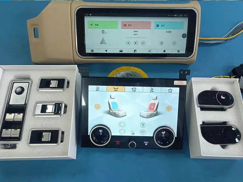 Land Rover screen upgrade Range Rover Vogue, Sport & Evoque Upper/Lower Touchscreens with CarPlay & 360° Camera
